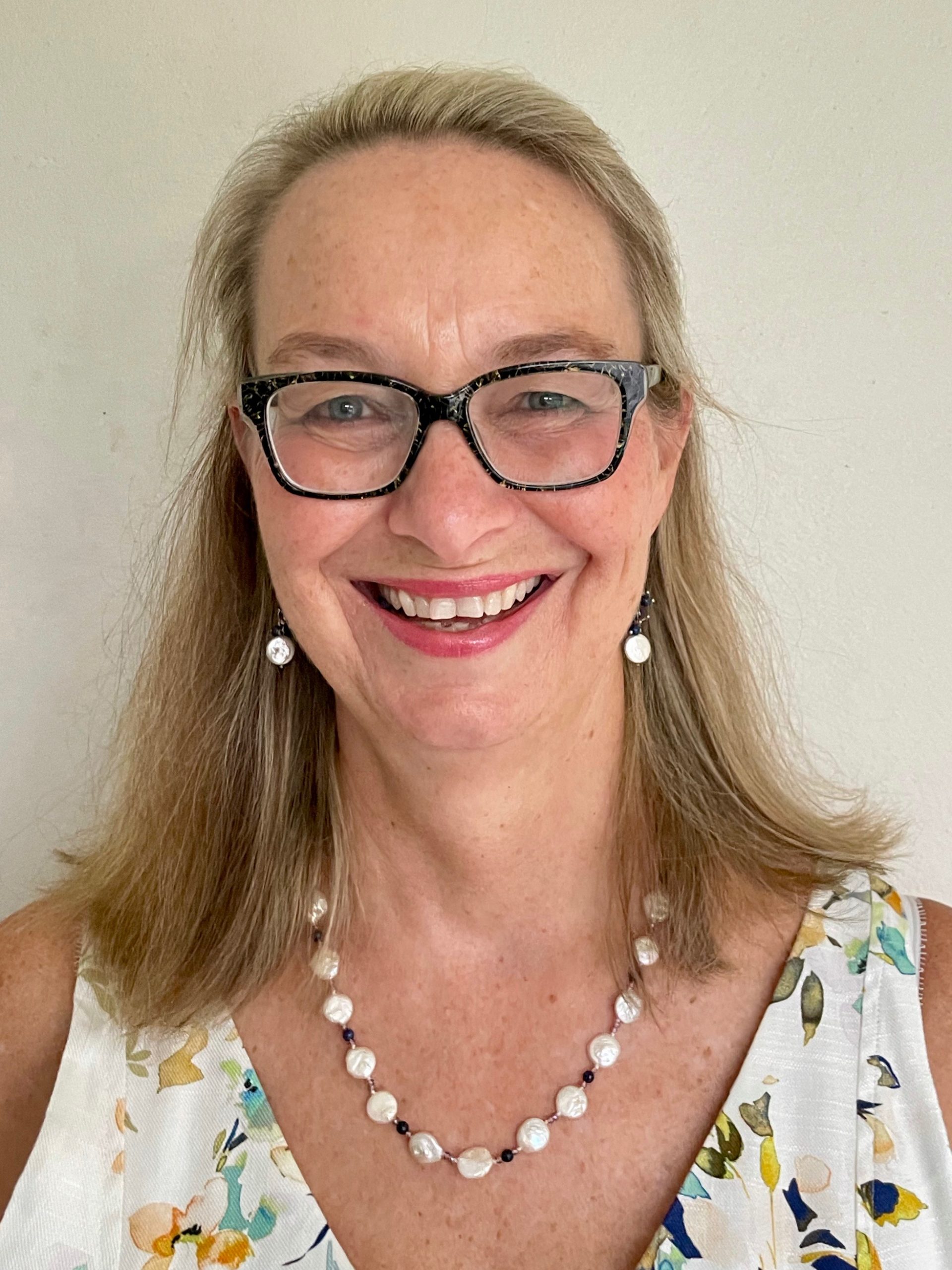 Mary Jung, Pinnacle Charitable Foundation