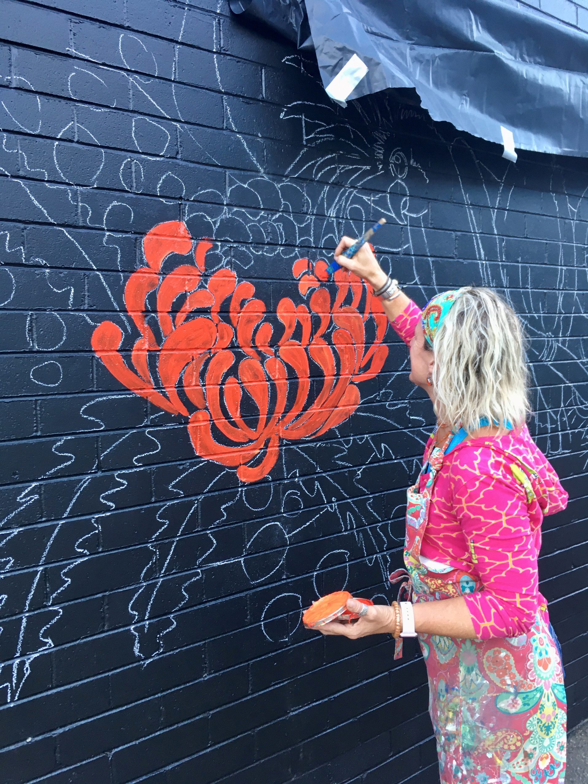 Mural painting of native flora for the large-scale art Pambubla Art Project